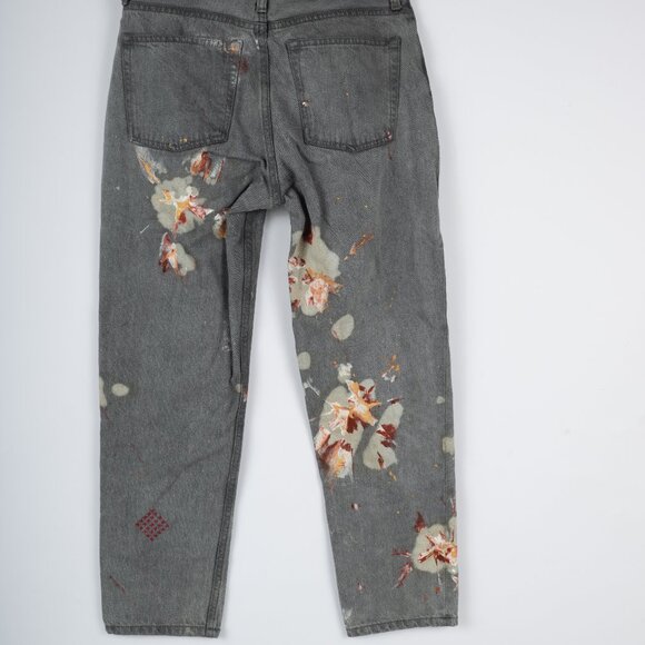 CUSTOM hand bleached, dyed and embroidered jeans - Picture 6 of 9